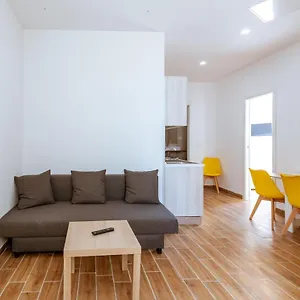 Apartahotel House - In