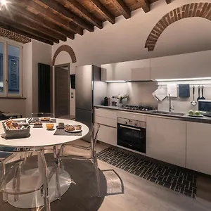 Borgo San Leonardo , Bergame Italie